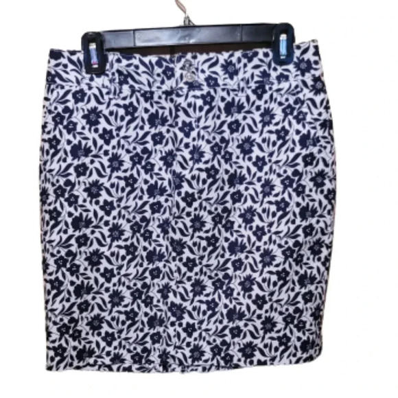 Chaps Dresses & Skirts - CHAPS. Navy/White skirt by Chaps